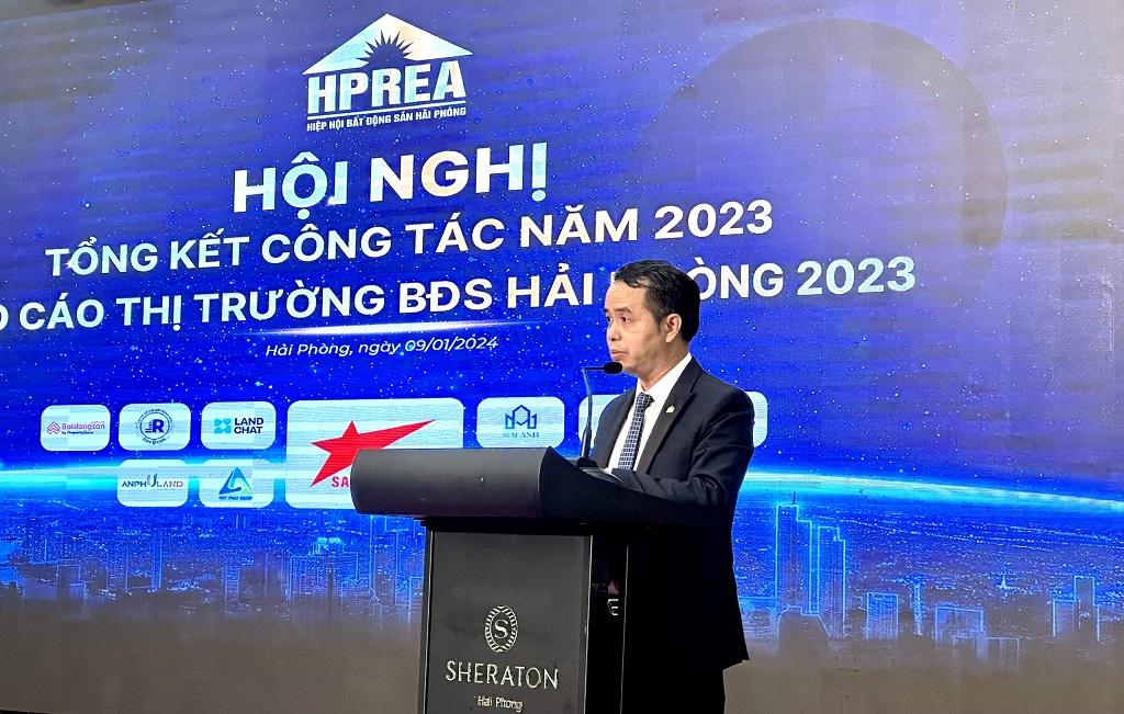 Ông Nguyễn Quang Văn, Chủ tịch Hiệp hội Bất động sản Hải Phòng phát biểu.